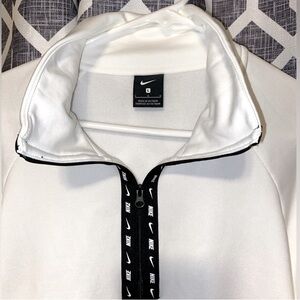 🆕🔥NIKE SOO SOFT&SILKY FEEL FLEECED 3/4ZIPPER UP VERY WARM SEE ALL PICS NWOT!!